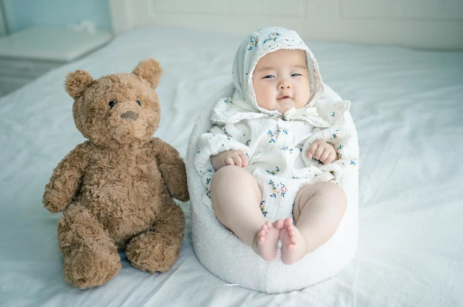 湖南宝宝吃不饱母乳的症状